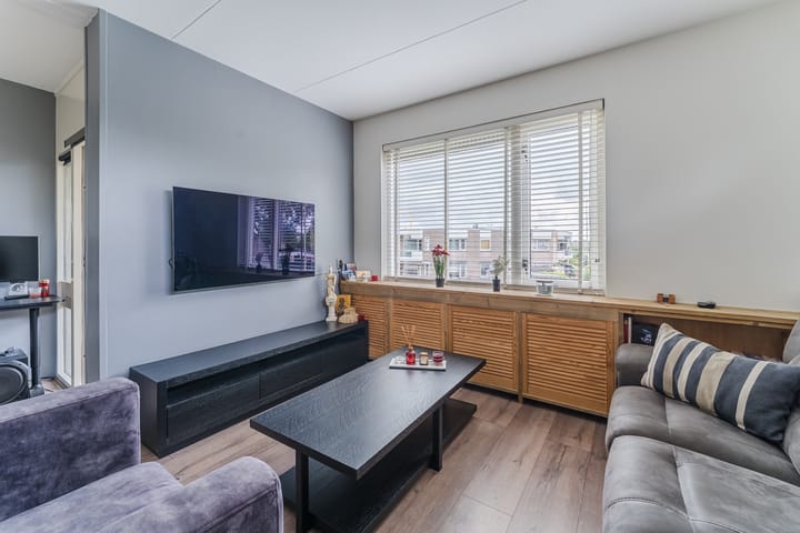 Foto 15 van G van Damstraat 29