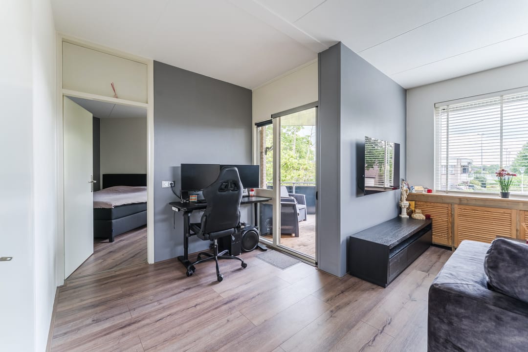 Foto 16 van G van Damstraat 29