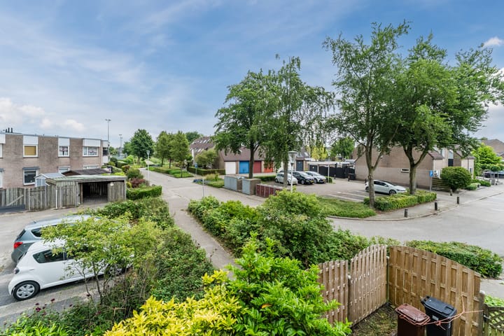 Foto 24 van G van Damstraat 29