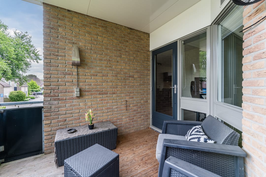 Foto 22 van G van Damstraat 29