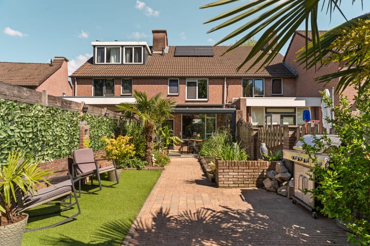 Photo 2 of Biezen 31