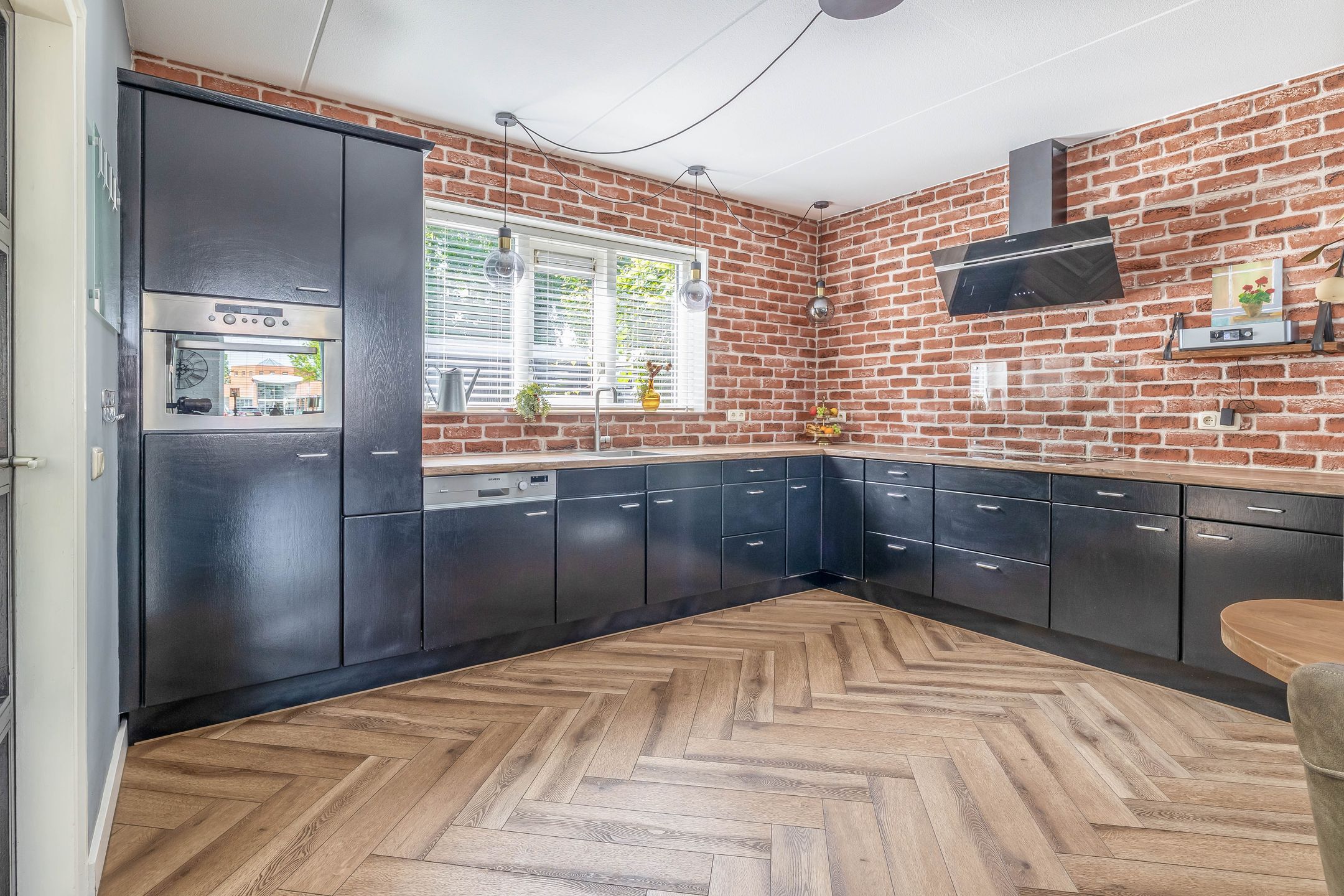 Foto 12 van Hendrik Westerstraat 132