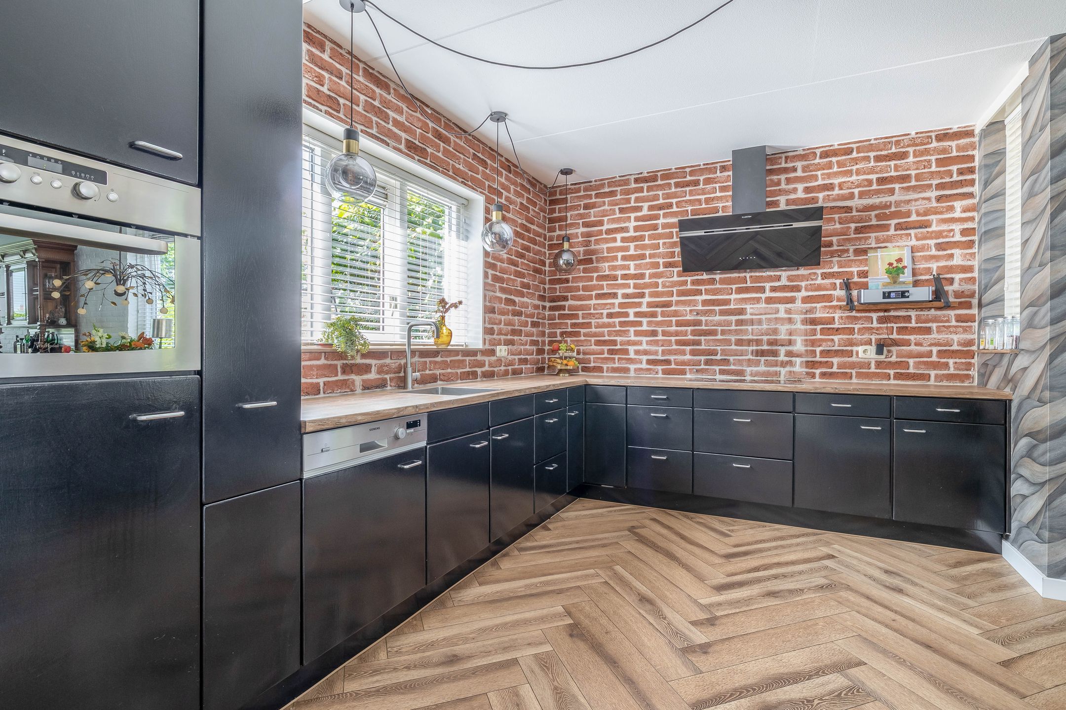 Foto 15 van Hendrik Westerstraat 132