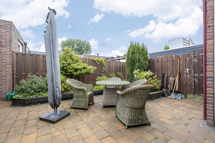 Foto 33 van Engelandstraat 36