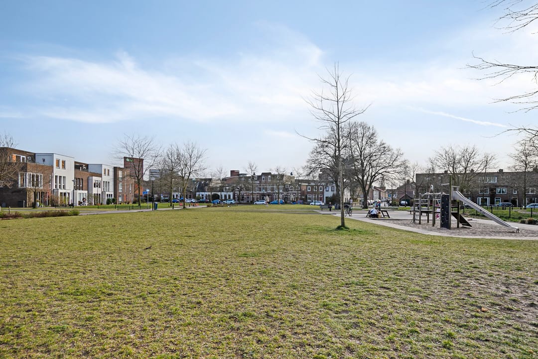 Photo 37 of Zeeuwsestraat 28