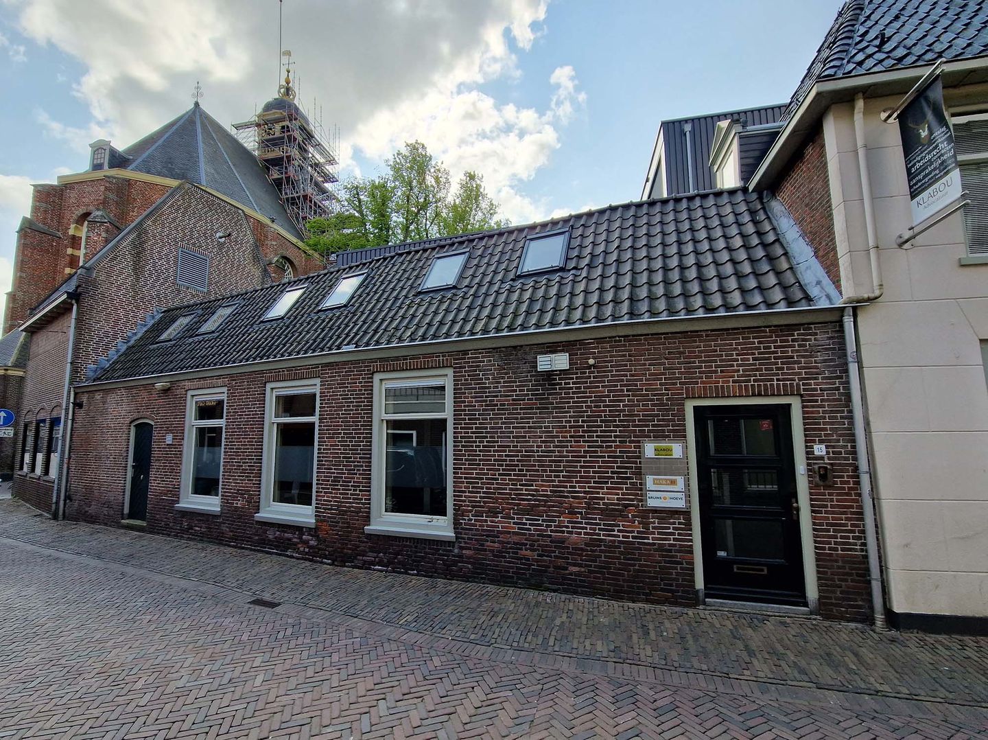View photo 4 of Marktstraat 12