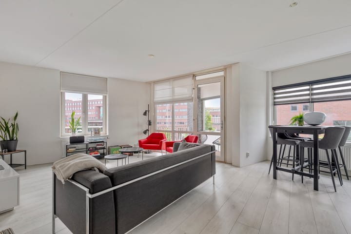 Foto 14 van Piet Mondriaanplein 143