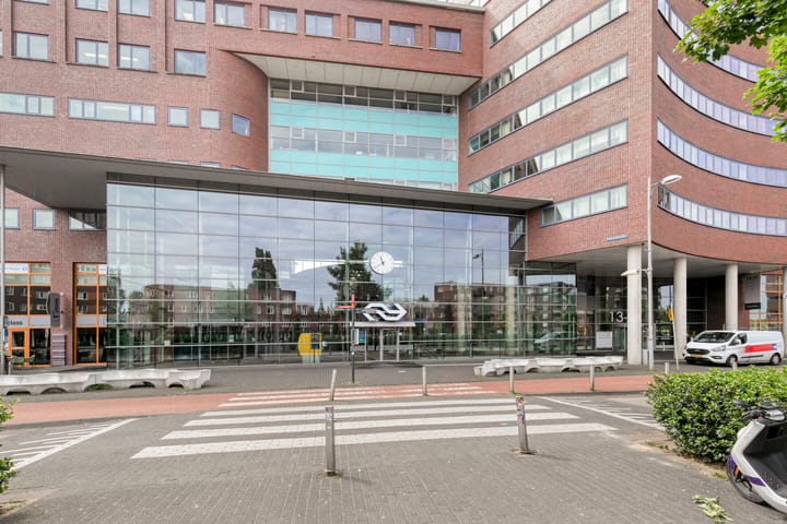 Foto 30 van Piet Mondriaanplein 143