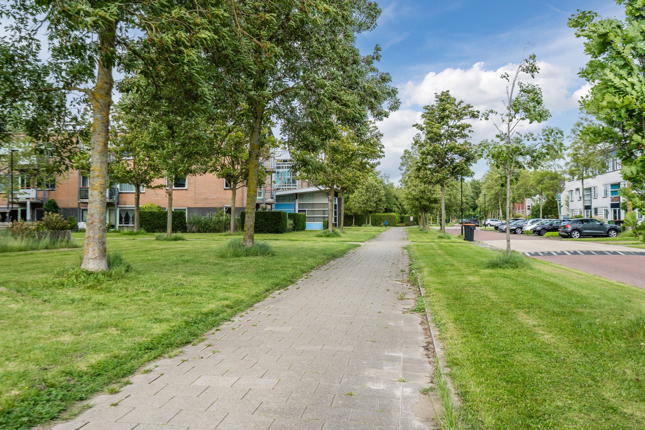 Photo 39 of Valkkooglaan 1