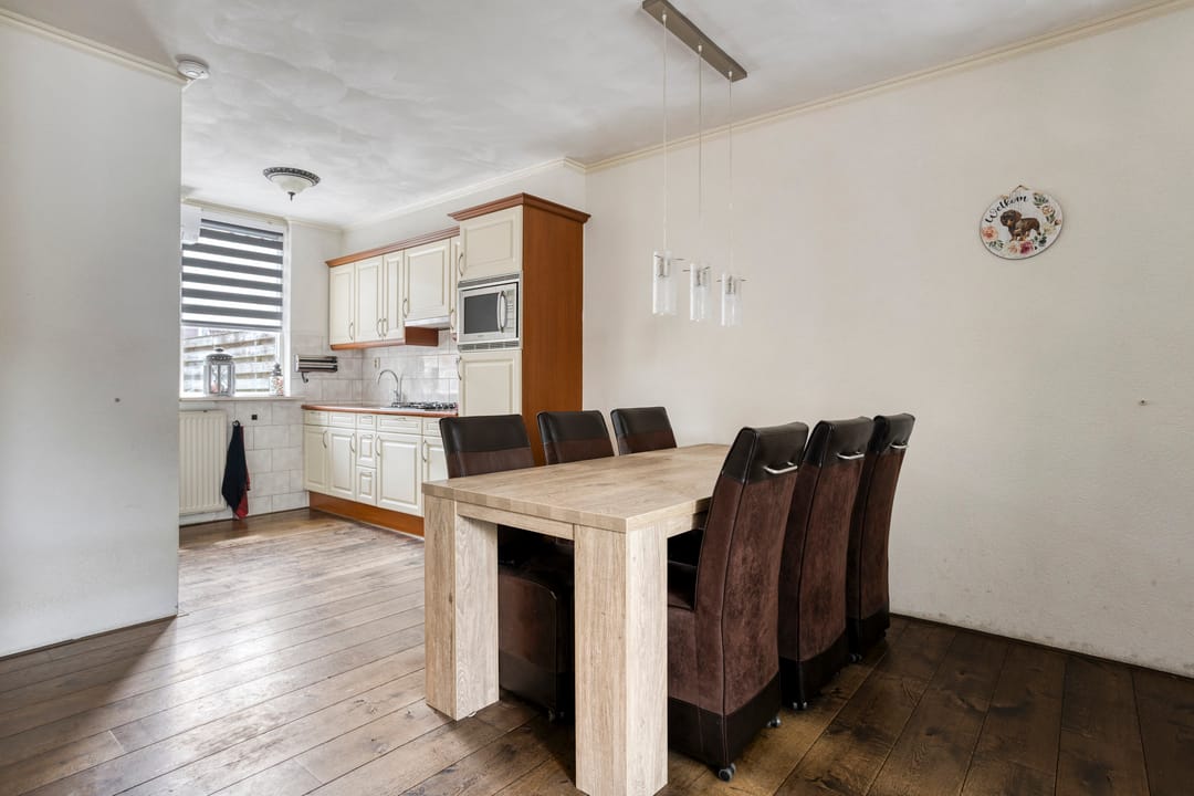 Photo 7 of Dopheidestraat 12