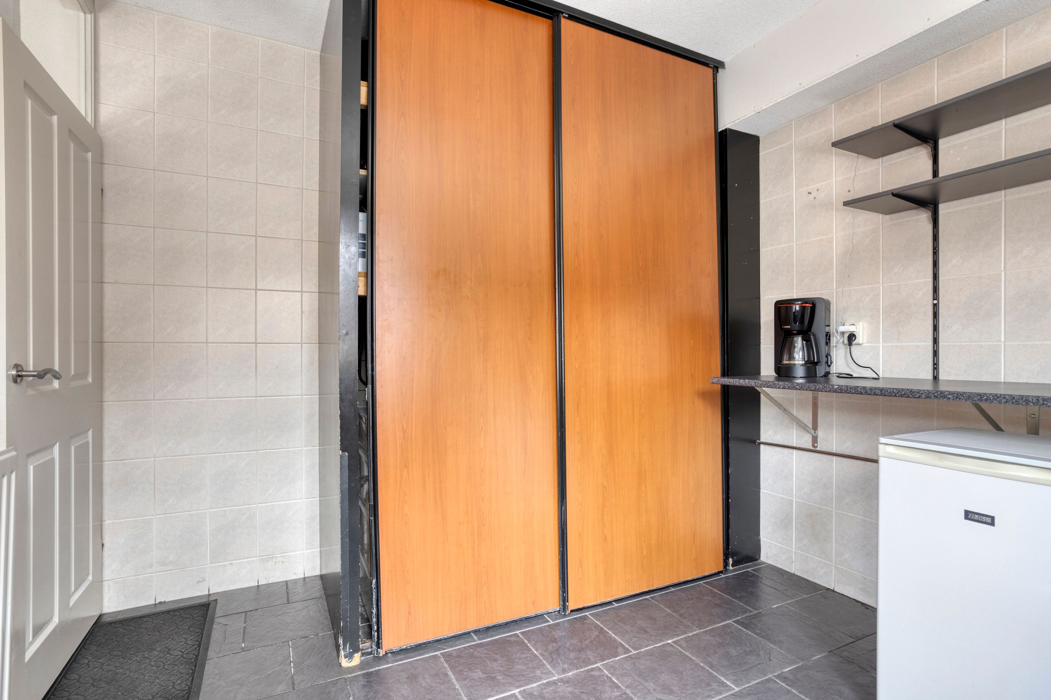 Photo 12 of Dopheidestraat 12