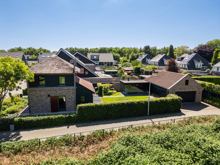 Photo 1 of 't Veld 25