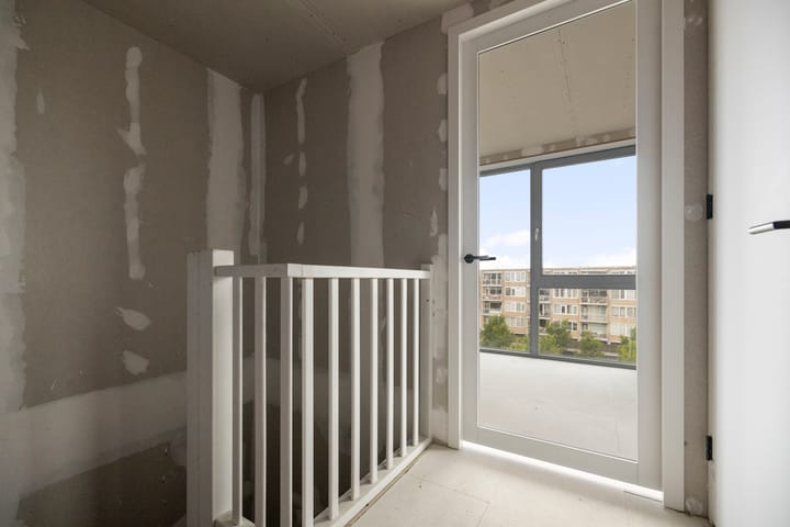 Foto 7 van Middenweg 172-B