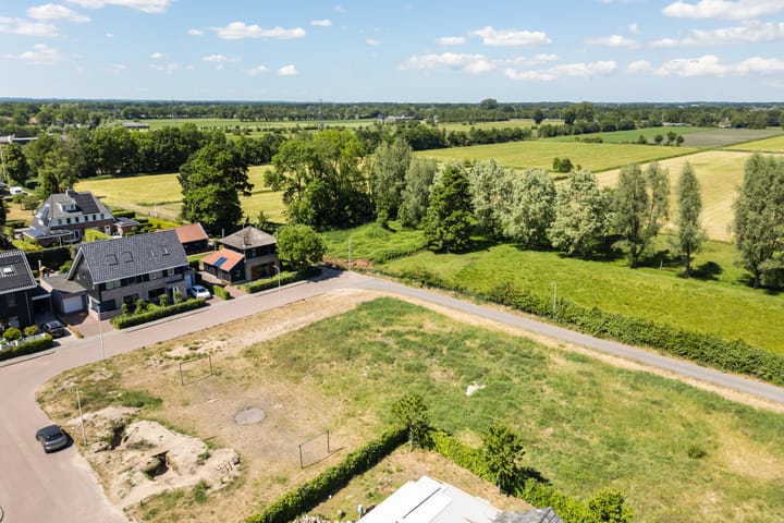 Photo 79 of 't Veld 25