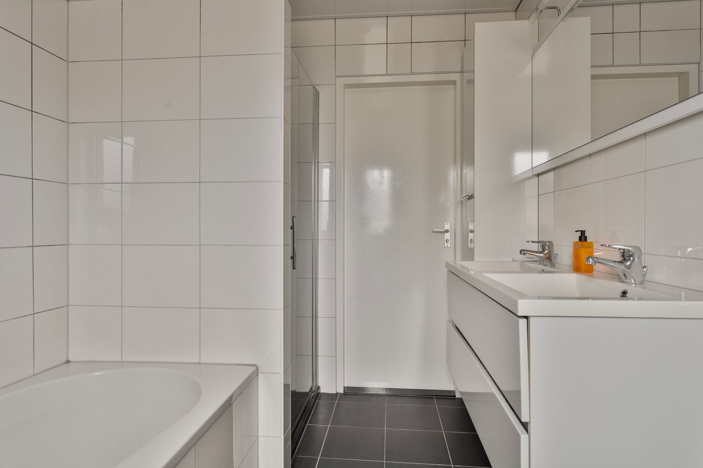 Foto 19 van van der Beekstraat 65