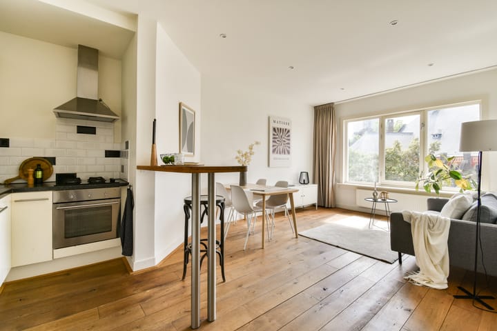 Foto 2 van Pijnackerstraat 16-3