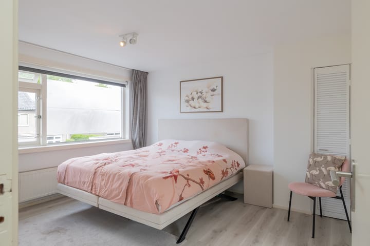 Foto 28 van de Ruyterlaan 35