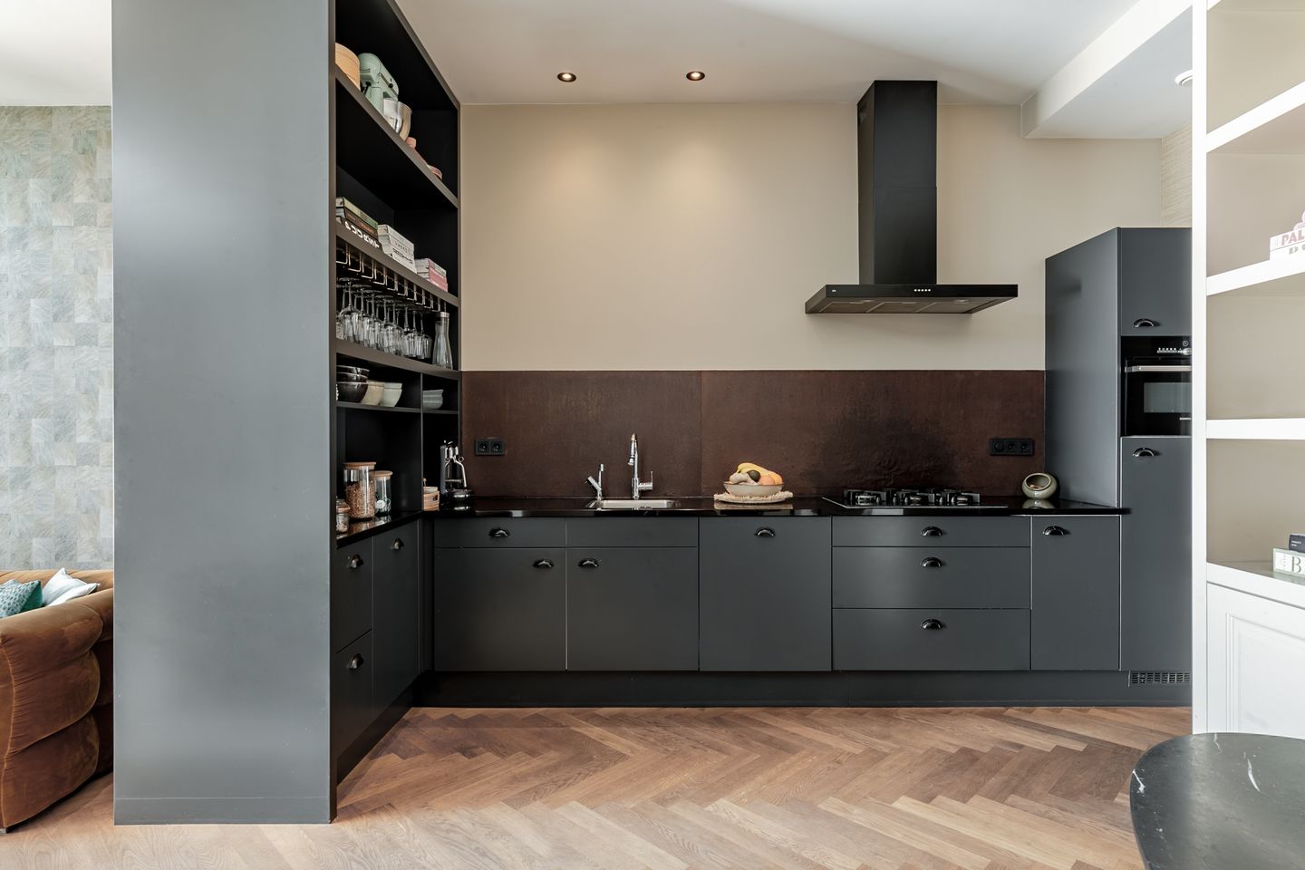 Foto 10 van Koninginneweg 10-A