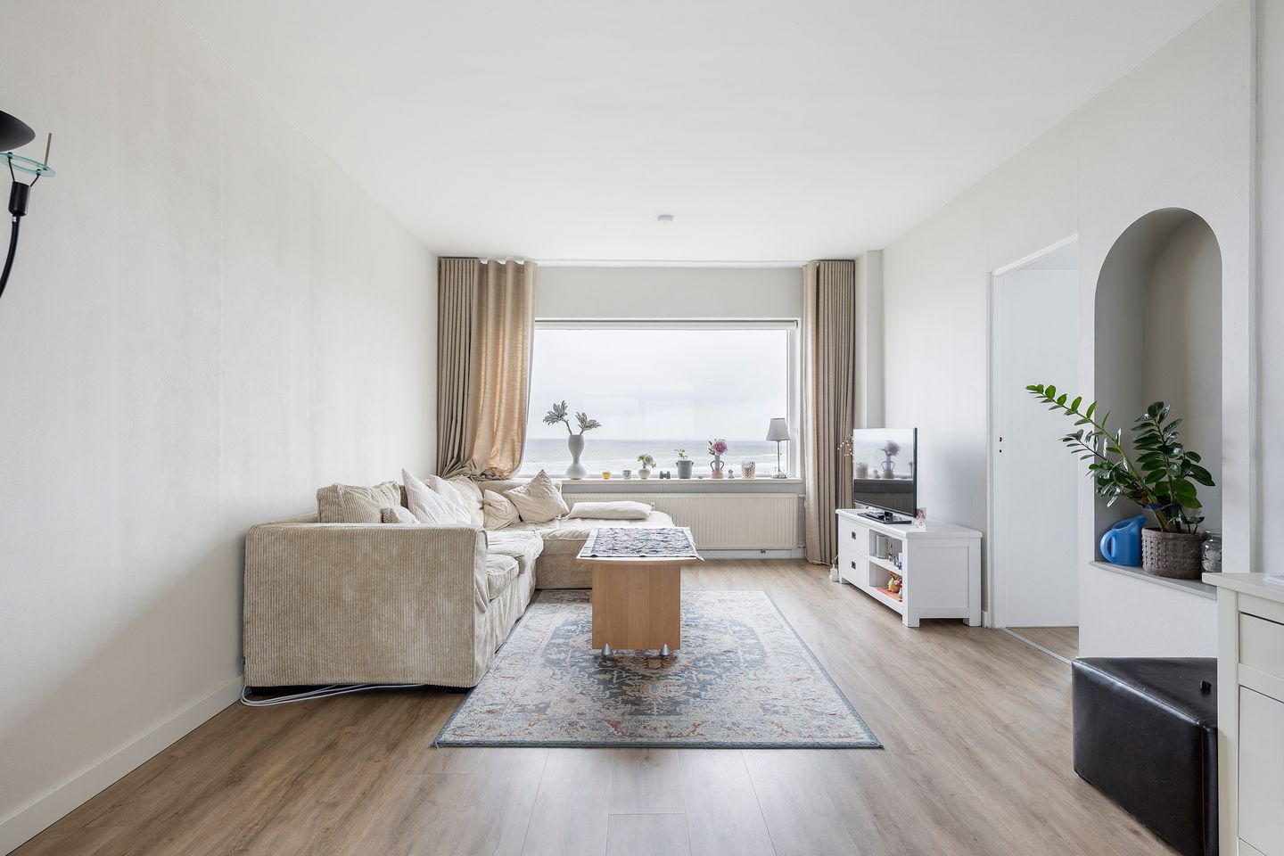 Photo 10 of Trompstraat 5-G