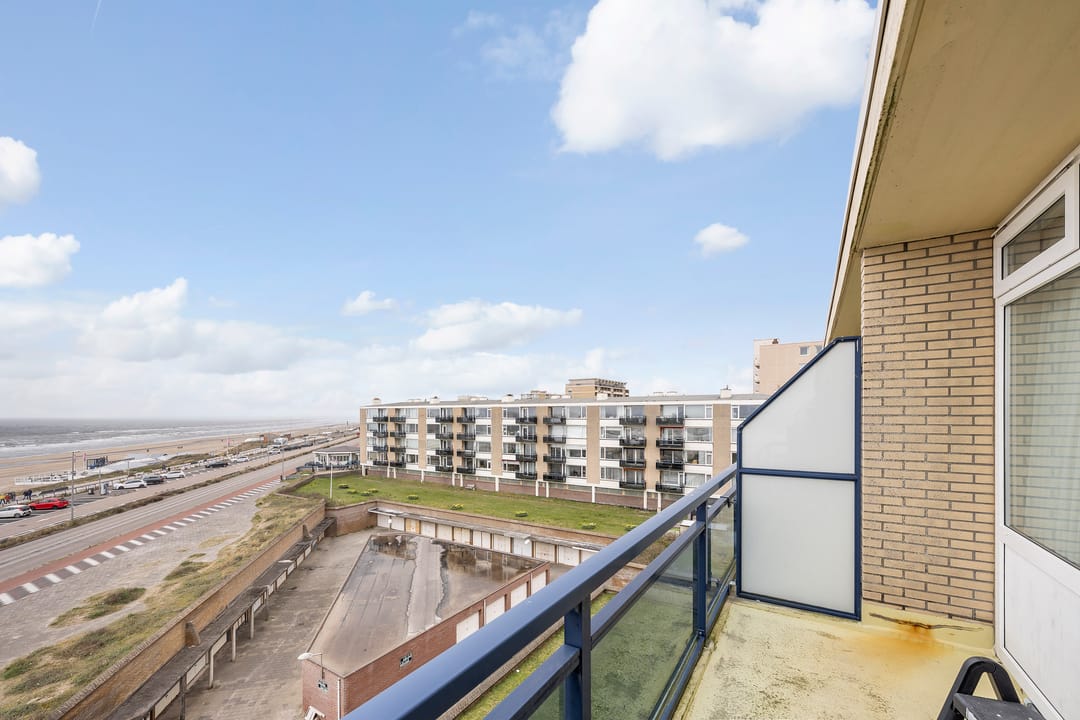 Photo 22 of Trompstraat 5-G