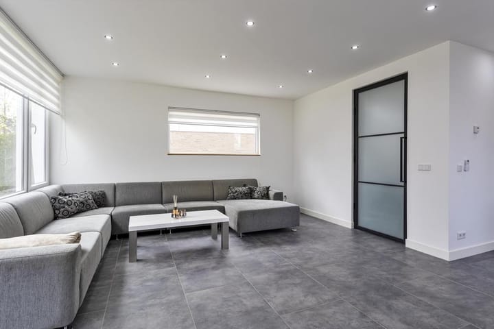 Photo 10 of Thijmstraat 1