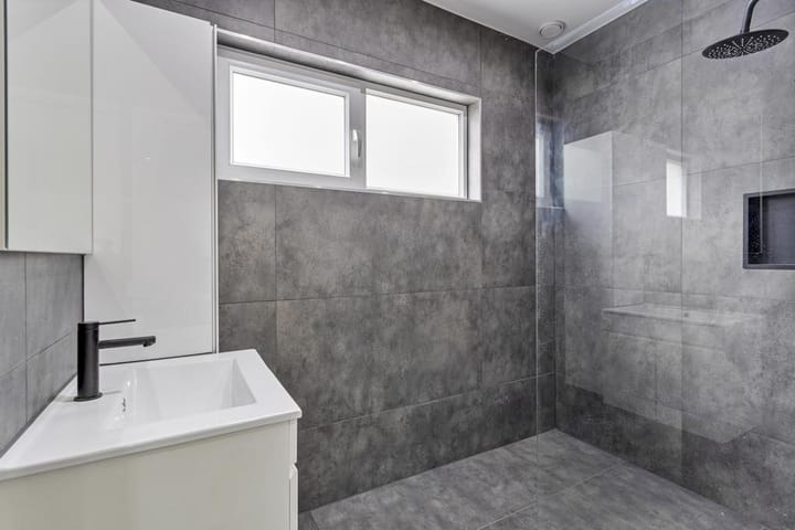 Photo 19 of Thijmstraat 1