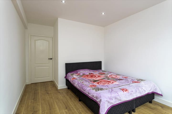 Photo 23 of Thijmstraat 1