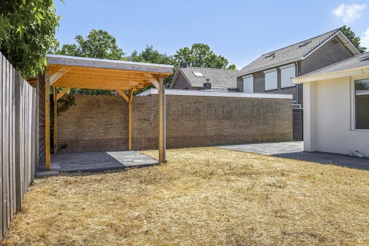 Photo 32 of Thijmstraat 1