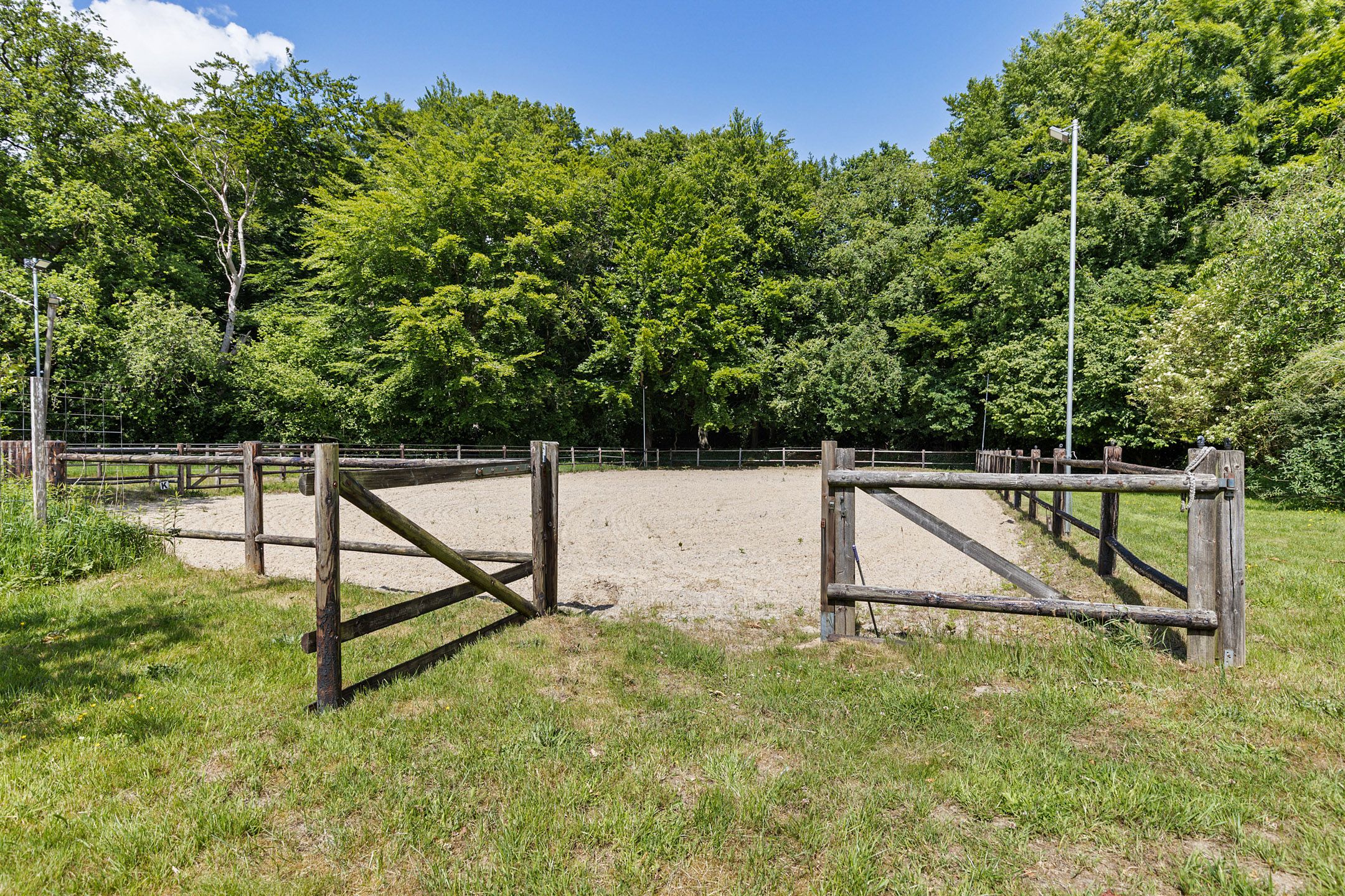 Foto 63 van Rijksstraatweg 19