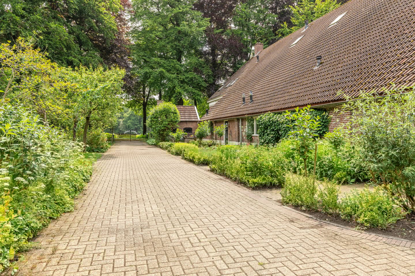 Foto 64 van Rijksstraatweg 19