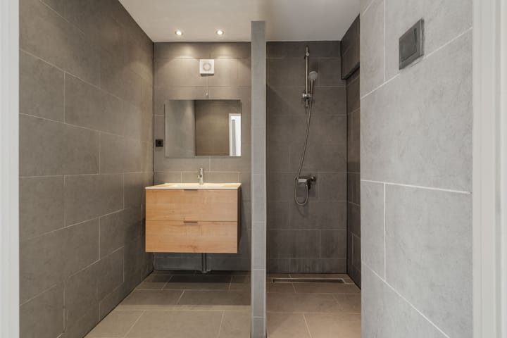 Foto 13 van Columbusstraat 19