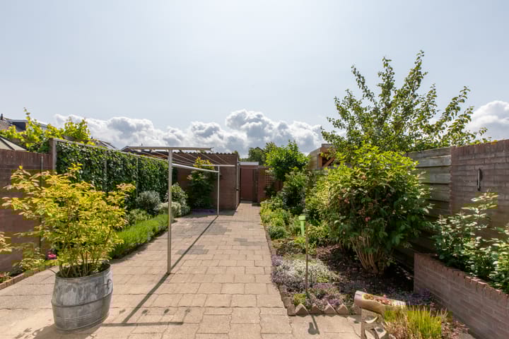 Foto 23 van De Plaastraat 3