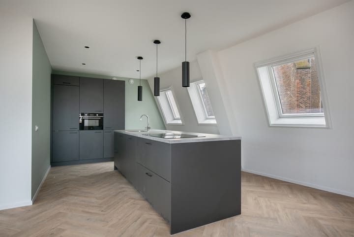 Photo 4 of Ossenmarkt 10-N