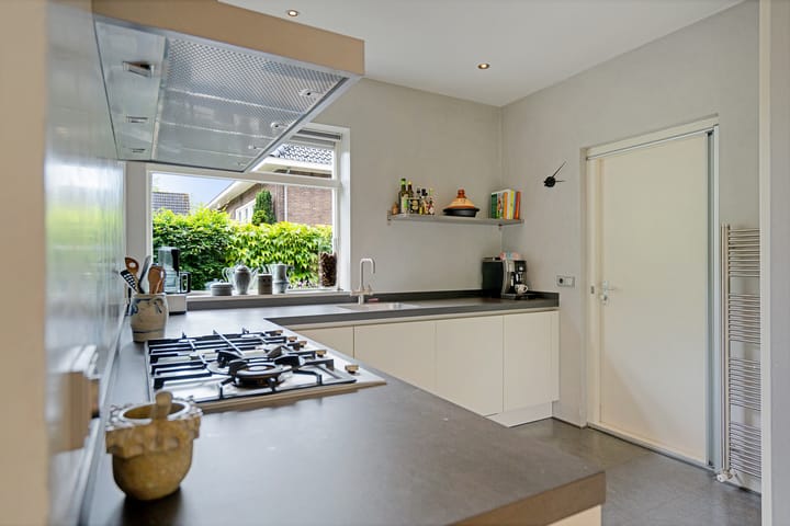 Photo 20 of Eikenlaan 3