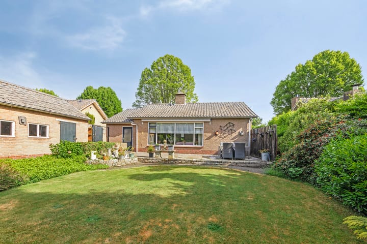 Foto 19 van Burgemeester Wientjensstraat 22