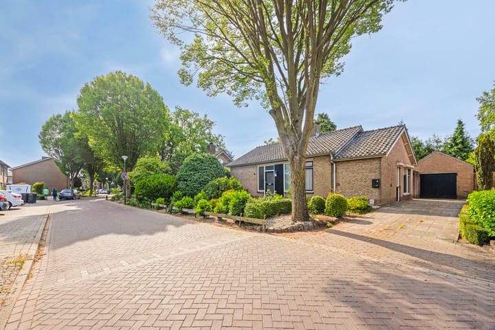 Foto 37 van Burgemeester Wientjensstraat 22