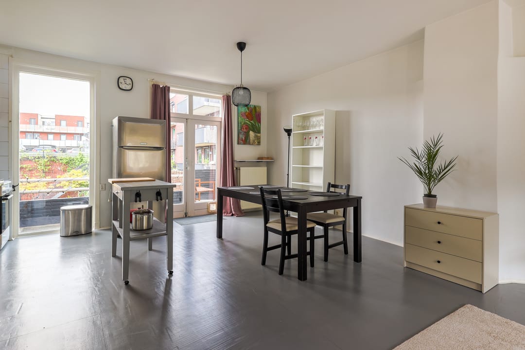 Foto 2 van Laan van Nieuw-Guinea 7-BSA