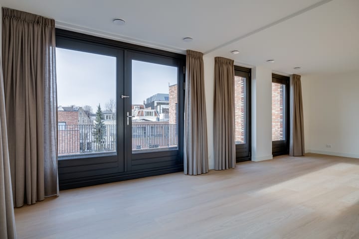 Foto 4 van Vrouwjuttenhof 56