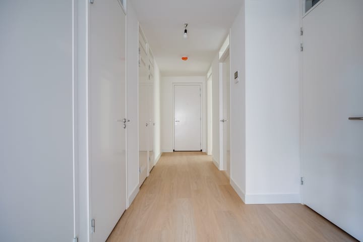 Photo 14 of Vrouwjuttenhof 56