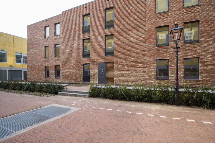 Photo 39 of Vrouwjuttenhof 56