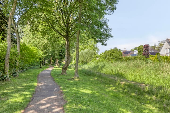 Foto 36 van Groothuizerlaan 16