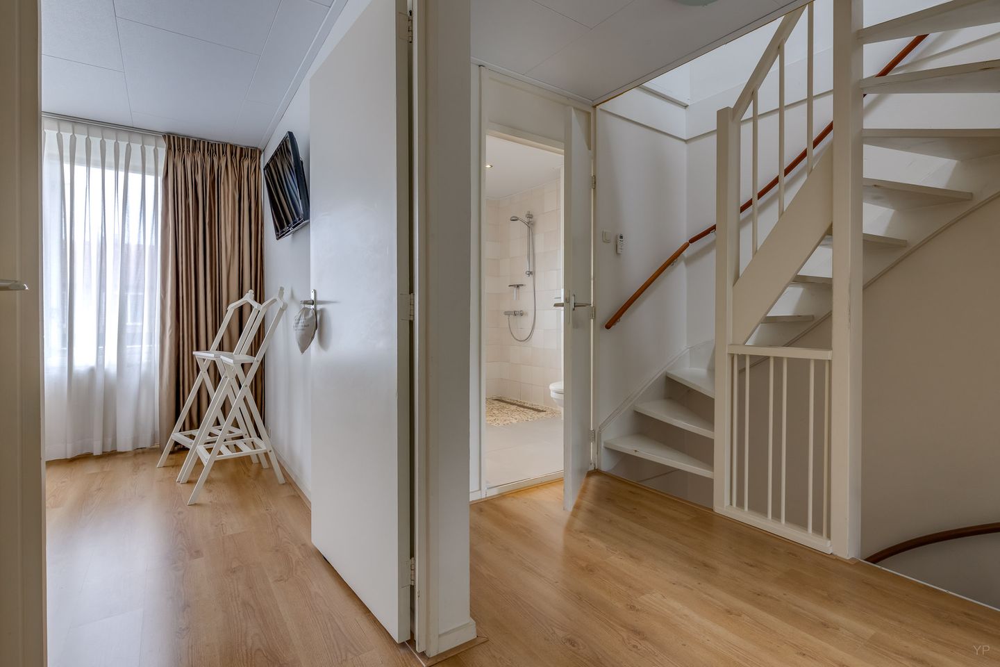 Foto 14 van Altenalaan 15