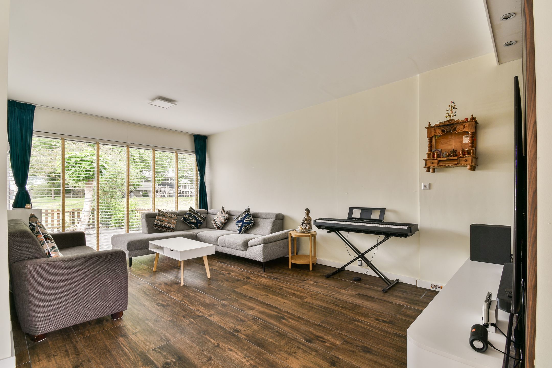 Foto 6 van Bieslook 25