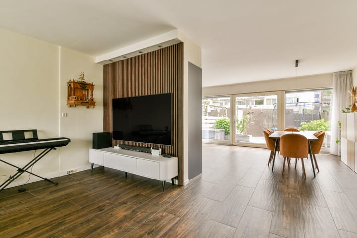 Foto 8 van Bieslook 25