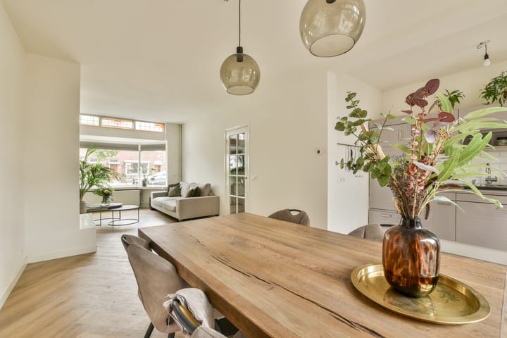 Photo 11 of De Ruijterweg 50