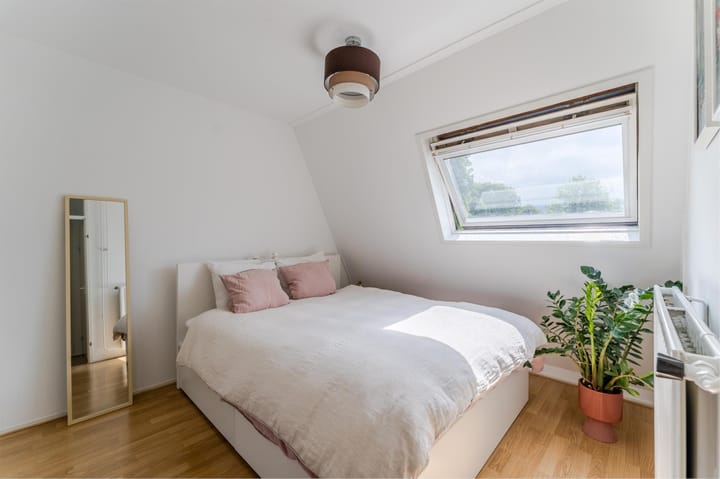 Photo 3 of Crosestein 2035