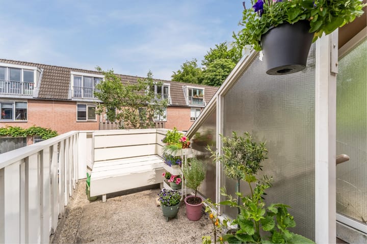 Photo 5 of Crosestein 2035