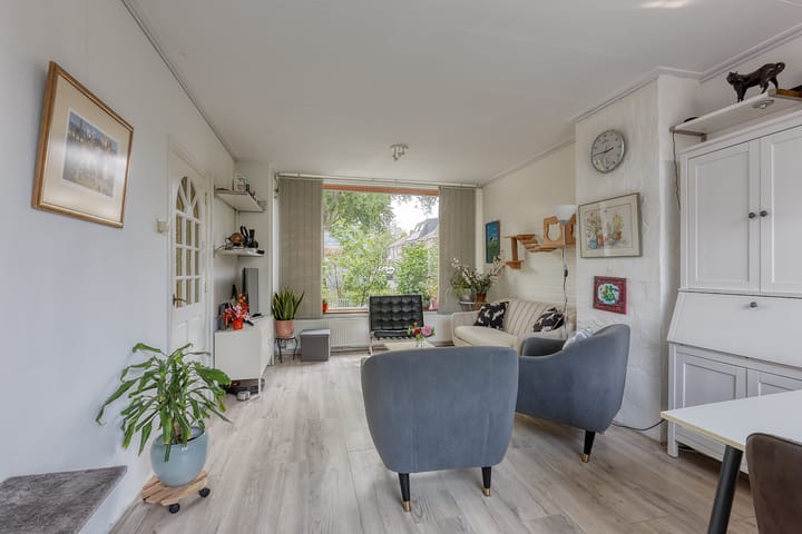 Photo 5 of Julianapark 3