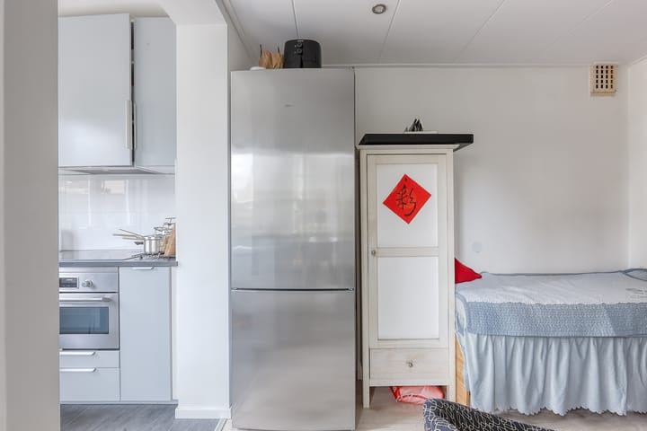 Photo 9 of Julianapark 3