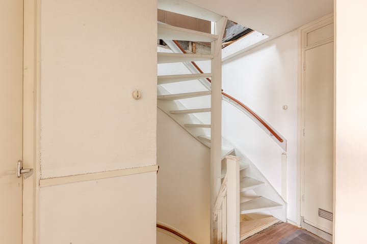 Photo 17 of Julianapark 3